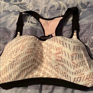 VS Sports bra